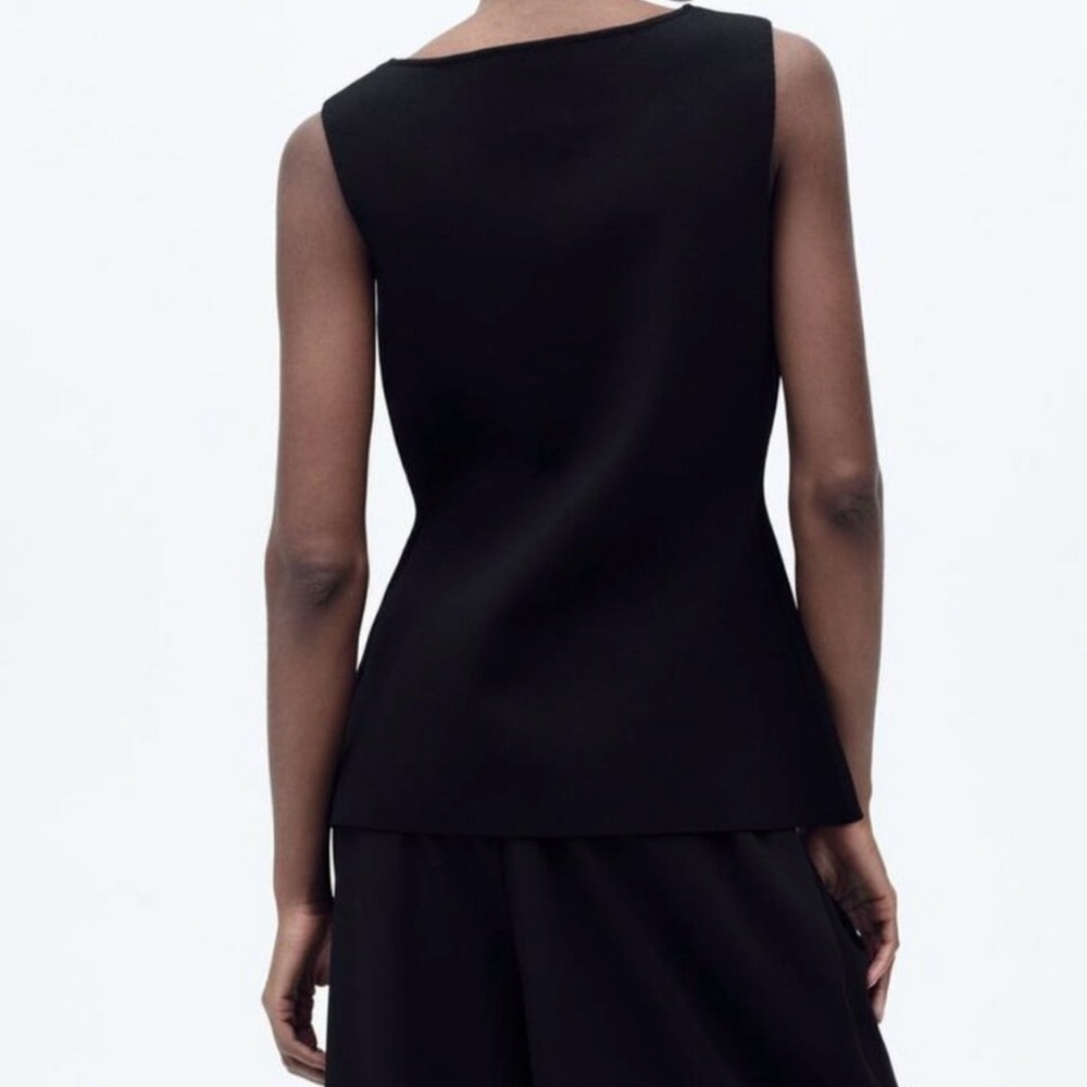 Zara Black Gold Button Knitted Vest Top - Picture 4 of 9